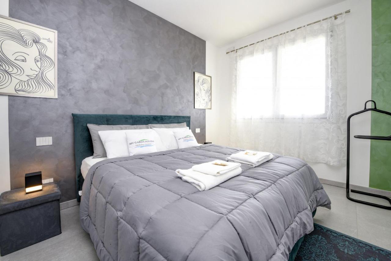 Opalia Residence - Garda Lake Lifestyle Apartment Peschiera del Garda Exterior foto